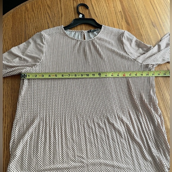 ADRIANNA Papell Bell Sleeve Shirt Size L - Picture 8 of 10